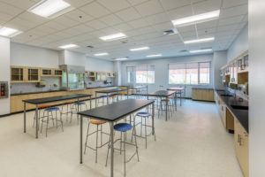 Asheville Middle School Science Lab K-12 education