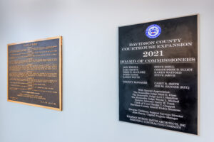 Davidson County Courthouse Commemorative Plaque of Expansion with Board of Commissioners